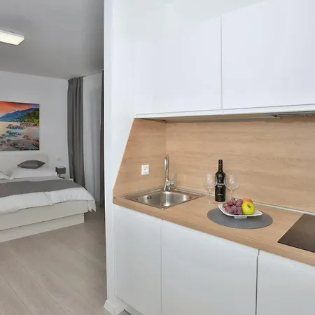 Dalmatia Apartment *