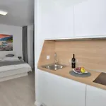 Dalmatia Lägenhet *